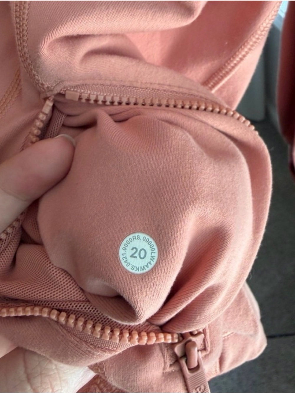 Lululemon Define jacket size 20 Rose-color - Picture 5 of 5